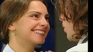 Por una parte quiere ser una cinta comercial. Tras Casi 10 Anos Fuera De La Tv El Presente De La Recordada Actriz Claudia Burr Meganoticias