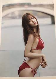 pin on 山下美月