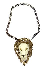 Löwenhalskette - Quelle