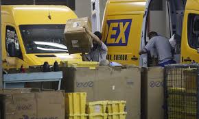 Correios passam por reestruturação, encerram operação em unidades e acumulam dívida de R$ 8,5 bilhões