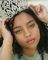 Free tiara crown photos