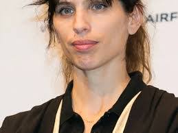 Laurie Fortune's Instagram, Twitter & Facebook