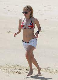 Avril Lavigne ran on the beach in a Union Jack bikini in Mexico in | The  Ultimate Celebrity Bikini Gallery | POPSUGAR Celebrity Photo 117