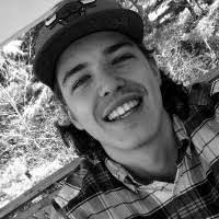 Elva Han's Instagram, Twitter & Facebook