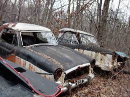 Pin By Tramway On Retired Veicules Cara Truk Buses Hot Bikes Abandoned Cars Antique Cars
