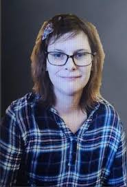 Sara Apel's Instagram, Twitter & Facebook