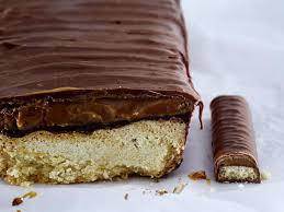 Kuchen für die perfekte figur: Riesiger Twix Kuchen Rezept Fur Eine Starke Kombi Aus Schoko Und Karamell Wunderweib