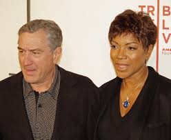 She is married to actor robert de niro, with whom she has two children. Datei Robert De Niro And Grace Hightower In 2008 Jpg Wikipedia