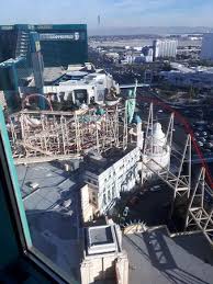 The visuals are synced to the motion of the coaster. View From Our Room Looking Down At The Hotel S Roller Coaster Picture Of New York New York Hotel Casino Las Vegas Tripadvisor