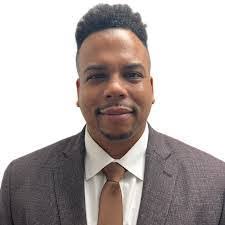 Patrick Kempton's Instagram, Twitter & Facebook