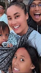 Jenny Poon's Instagram, Twitter & Facebook