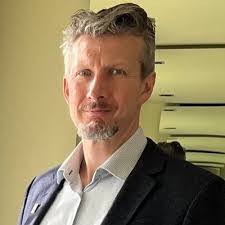 Gordon Simpson's Instagram, Twitter & Facebook