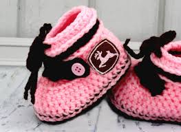 Crochet boutchou baby booties pattern. John Deere Baby Booties Are Real Cuties The Whoot