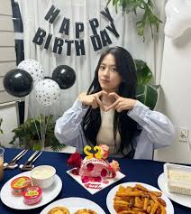 ahn yujin x fem reader on Tumblr