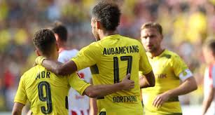 The turkish soccer player was born in denmark on july 24, 1997. Emre Mor Wechselt Zu Celta De Vigo Bvb De