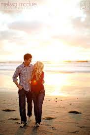 Pin By Rowan Hahn On Totally Me Beach Engagement Photos Engagement Photoshoot Couple Beach