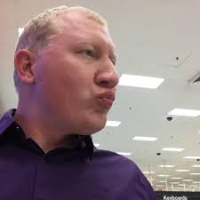 Kyle Ekstrom (@SIR_YT_13)