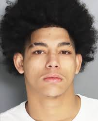 Auburn Police Special Investigations Unit Arrests Suspect Wanted for Rape  of a Child 12/12 On December 11th, the Auburn Police Department's Special  Investigations Unit (SIU) arrested Savarr Austin in Tukwila. Austin had