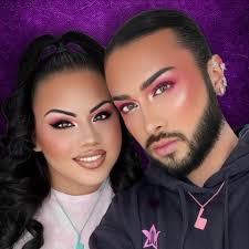 Life & Stuff with Paul & Jenn updated their profile picture.