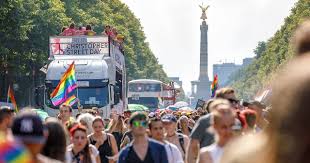 Sat jul 31 2021 at 11:00 am to 09:00 pm. Grosser Csd In Berlin Genehmigt 20 000 Menschen Erwartet Queer De