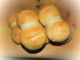 Ddr Brotchen Unschlagbar Im Geschmack Brot Selber Backen Rezept Brot Backen Rezept Einfach Brot Selber Backen