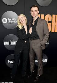 The singer, 24, revealed the pair had gone their separate ways in october 2020, four years after they met on the set of their 2017. Dove Cameron Reveals Her Relationship With Descendants Costar Thomas Doherty Ended In October Daily Mail Online