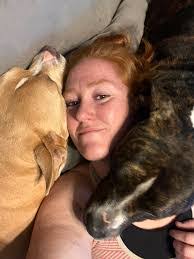 Brittney Swartz's Instagram, Twitter & Facebook