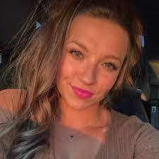 Mallory Talley's Instagram, Twitter & Facebook