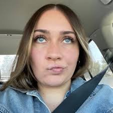 Michelle Maxson (@xoxo_Michelle)