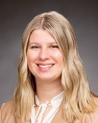 Emma Dotson's Instagram, Twitter & Facebook