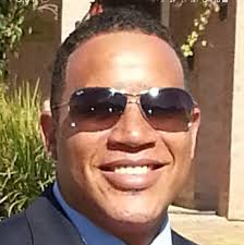 Ralph Sampson had to get VERY creative living life at 7'4 😳