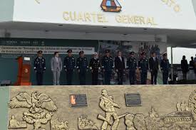 El uniforme de campaña de los soldados mexicanos tendrá modificaciones en su diseño que parecen simples cada año, el personal administrativo de la sedena recibe dos uniformes, mientras que el. Fortalecer El Sistema Educativo Y Militar A Traves De La Certificacion Sedena Conocer