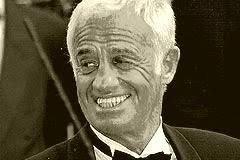 After the minor stage performances he made his screen debut in à pied, à cheval et en voiture (1957) but the episodes with. Jean Paul Belmondo 1933 Geboren Am
