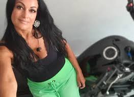 Discover top playlists and videos from your favorite artists on shazam! Rita Guerra Canta Generico De A Serra Holofote