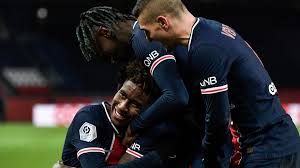 Retrouvez les stats, les compositions, les buts et les buteurs pour suivre le score en direct. Timothee Pembele Strikes As Psg Keep Up With Lyon And Lille Eurosport