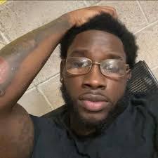 Melvin Ray's Instagram, Twitter & Facebook