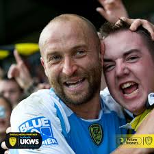 𝕳𝖆𝖑𝖑 𝖔𝖋 𝕱𝖆𝖒𝖊𝖗 ⭐️ Happy birthday to the one and only Darren  Stride! 🎂