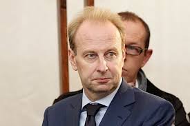 Russian oligarch suffers a major setback in his legal battle against a  Swiss art dealer