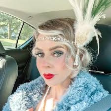 Y'all know me and Murder Mysteries 🤤 I LIVE FOR THEM. I've been IN 3 been  TO 5 and even written, co-wrote and filmed and hosted a few! So when  @crystalegarcia said