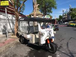 Puiu nastase trenul tuc,tuc nelu stratan new 2020. Aus Motordreirad Elektrisches Tuk Tuk Entwickelt Thailand