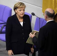 Allgemeine infos über angela merkel. Wiedergewahlt Angela Merkel Die Allmachtige Kanzlerin Welt