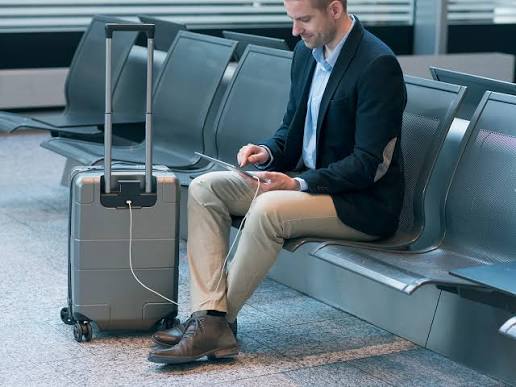 6 Smart Suitcases That Will Change the Way You Travel | Travel Insider