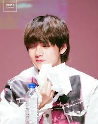 When i saw you crying i . Bts Lockscreens Tae S Cute Crying Face Wattpad