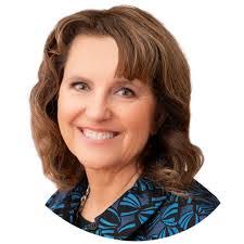 Amanda Kaiser's Instagram, Twitter & Facebook