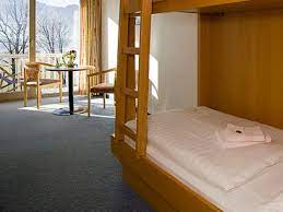 Haus zauberberg is an accommodation in bavarian swabia. Zimmer Und Wohnen Haus Zauberberg Pfronten Familienurlaub Im Allgau Kolping Familienferienstatte