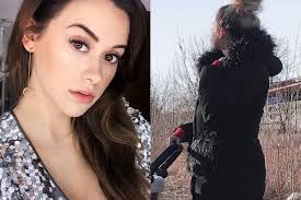 Nieruchomości, motoryzacja, komputery, meble, antyki, telefony, sprzęt sportowy i inne. Sylwia Przybysz Pochwalila Sie Nowym Wozkiem Kosztuje Tyle Co Uzywany Samochod