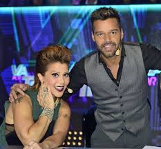 It was produced by desmond child, william edwards and jules gondar. Ricky Martin Se Reencontro Con Alejandra Guzman La Unica Mujer Que Le Rompio El Corazon Radio Mitre
