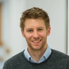 Freedom of Expression in the Digital Public Sphere