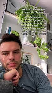 Derrick Burford's Instagram, Twitter & Facebook