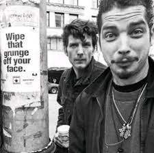 The best grunge y love Cris